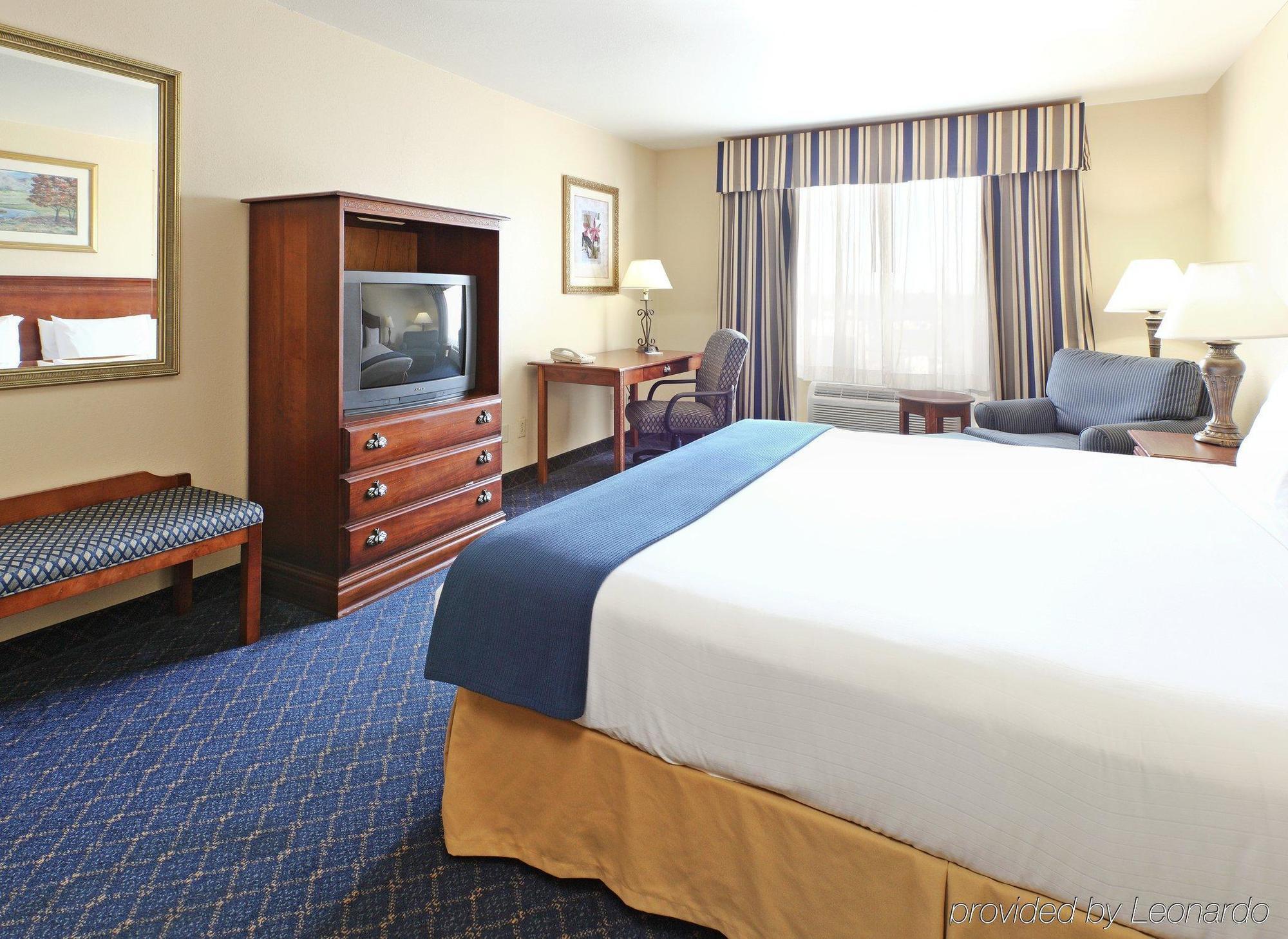 Holiday Inn Express Hotels & Suites Mountain Home By Ihg Zimmer foto