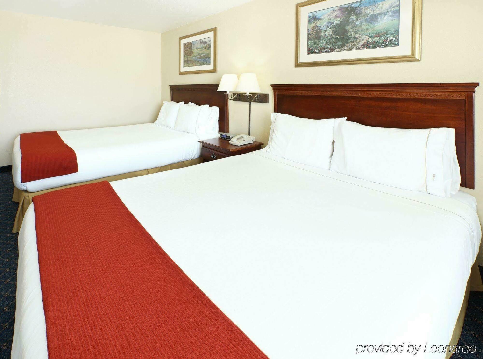 Holiday Inn Express Hotels & Suites Mountain Home By Ihg Zimmer foto